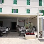 Sangulin Palace