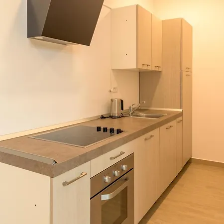 Sangulin Palace V 招待所