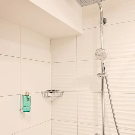 Sangulin Palace V 招待所