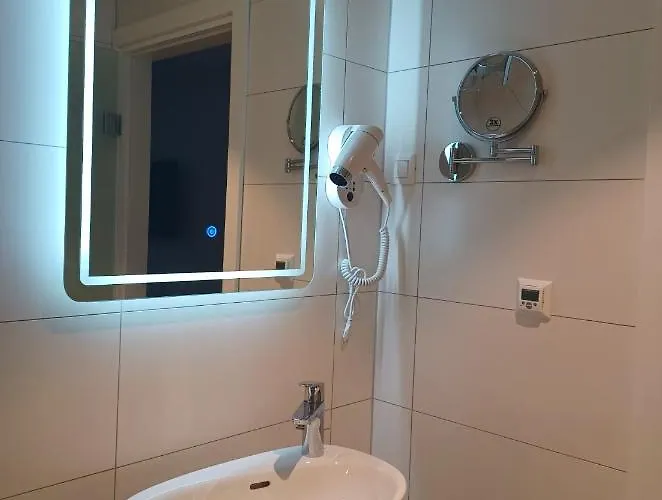 Sangulin Palace V Pensionat 4*