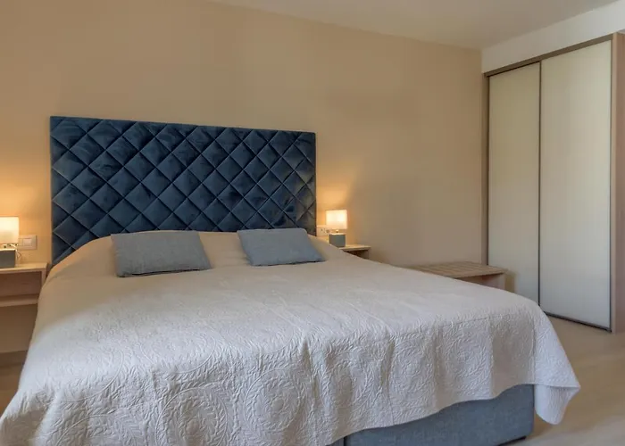 Sangulin Palace V 4*