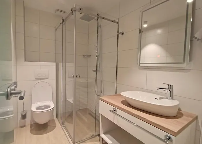 Sangulin Palace V Pensionat