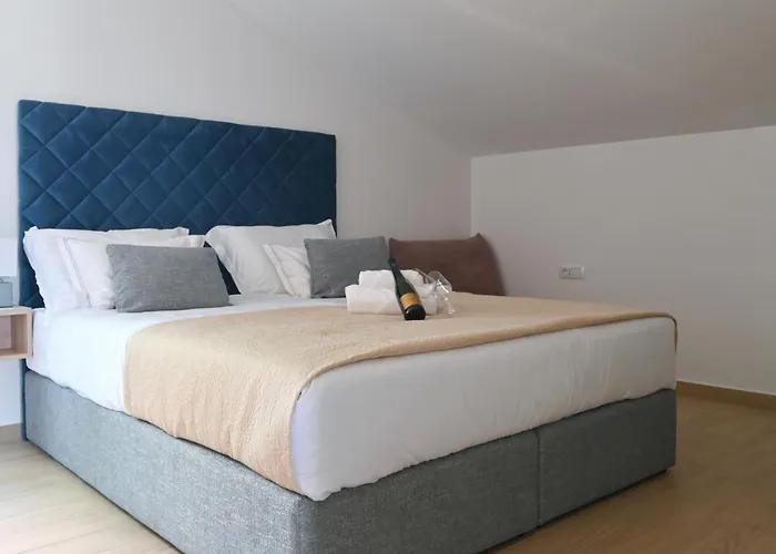 Sangulin Palace V ביוגראד נה מורו