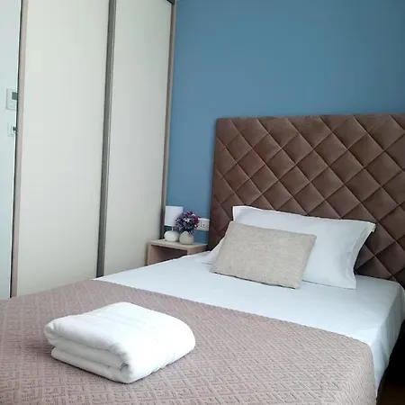 Sangulin Palace V Gasthuis 4*