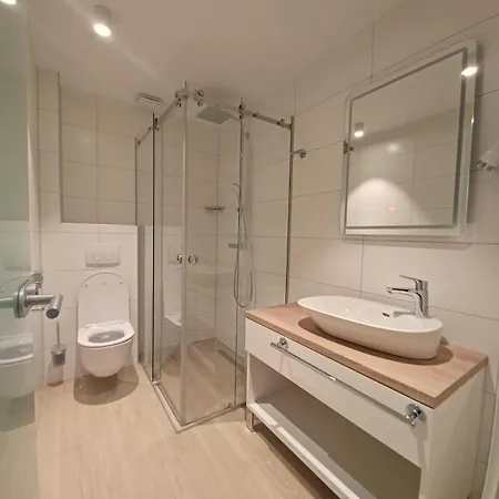 Sangulin Palace V Pensionat