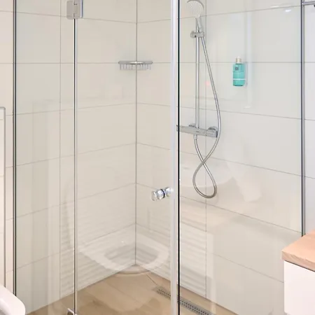 Sangulin Palace V Gasthuis