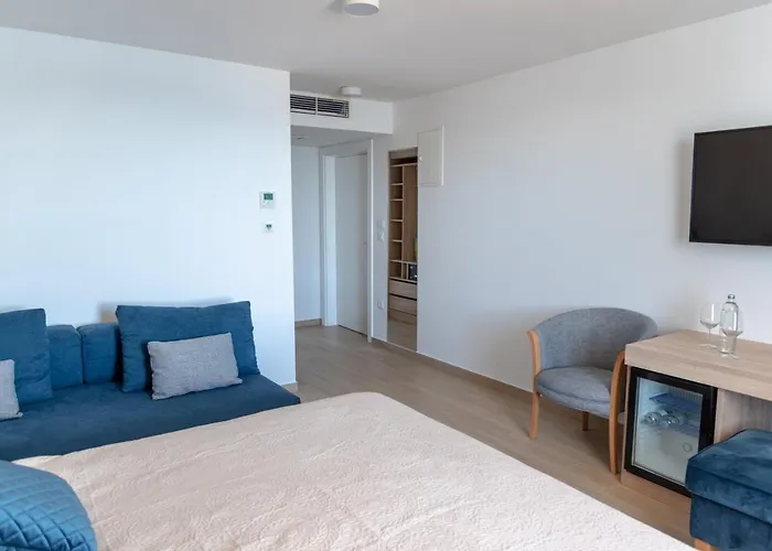 بيت ضيافة Sangulin Palace V 4*