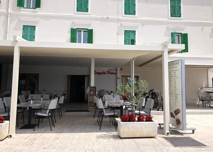 Sangulin Palace