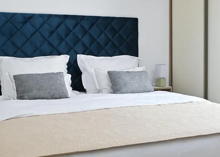 Sangulin Palace V 4* Биоград-на-Мору